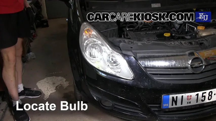 2008 Opel Corsa D 1.2L 4 Cyl. Éclairage Feux de croisement (remplacer l'ampoule)